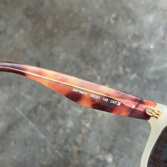 Vivienne Westwood Anglomania Sunglasses w/ Matte Frost frames & Tortoise Arms - Picture 2 of 10